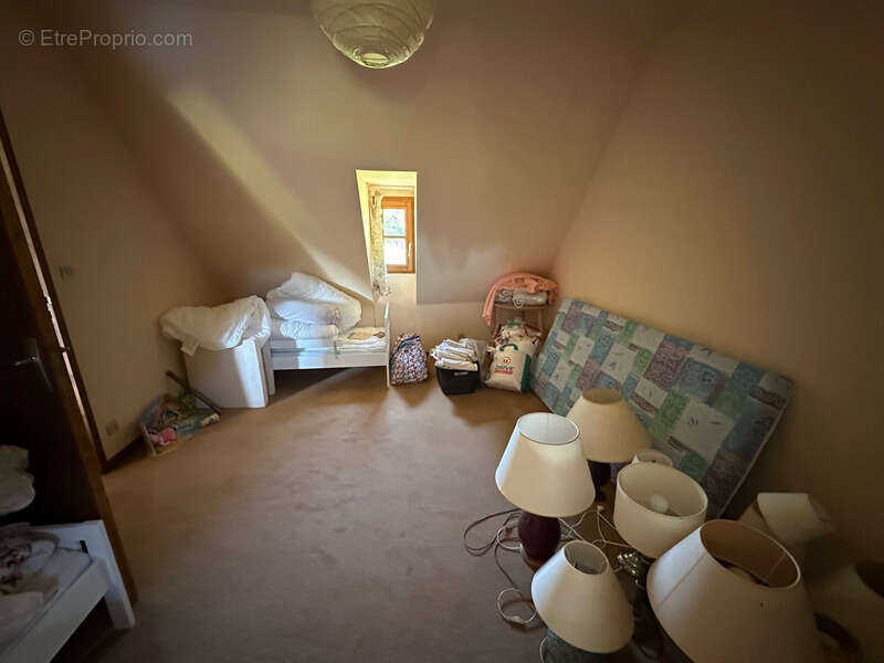 Maison à SAINT-GEORGES-DU-VIEVRE