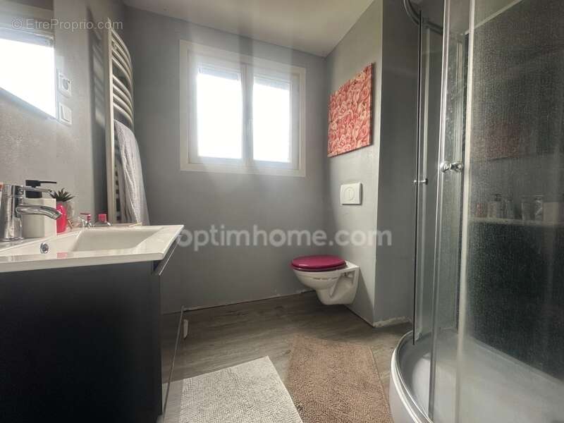 Maison à FRESNES-LES-MONTAUBAN