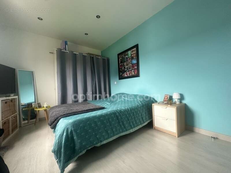 Maison à FRESNES-LES-MONTAUBAN