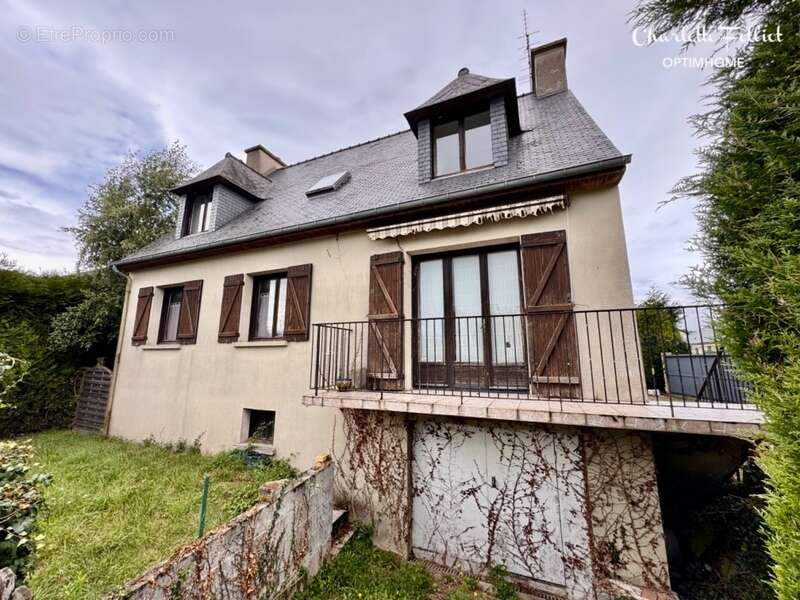 Maison à LE MINIHIC-SUR-RANCE