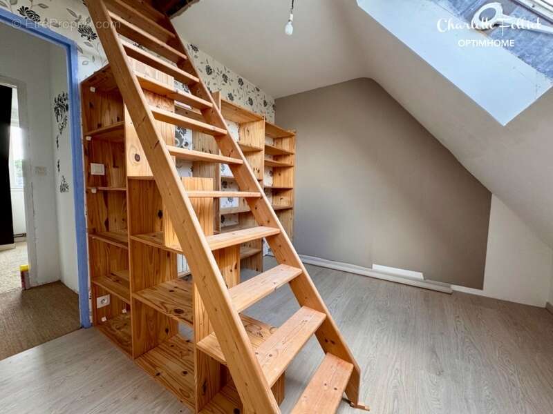 Maison à LE MINIHIC-SUR-RANCE