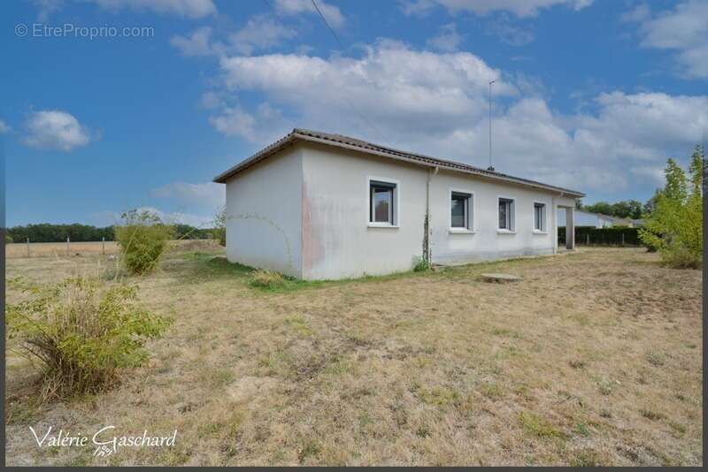 Maison à SAINT-SEURIN-SUR-L&#039;ISLE