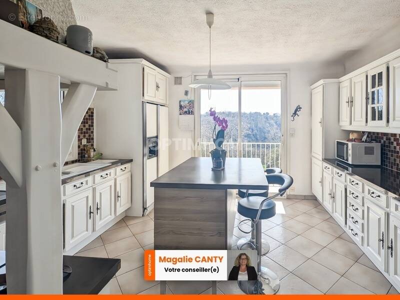 Maison à SAINT-MESMIN