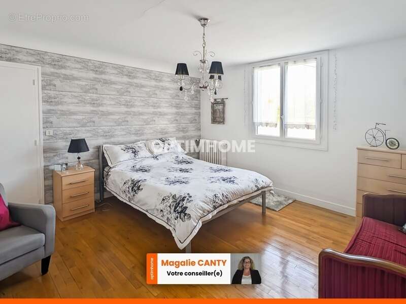 Maison à SAINT-MESMIN