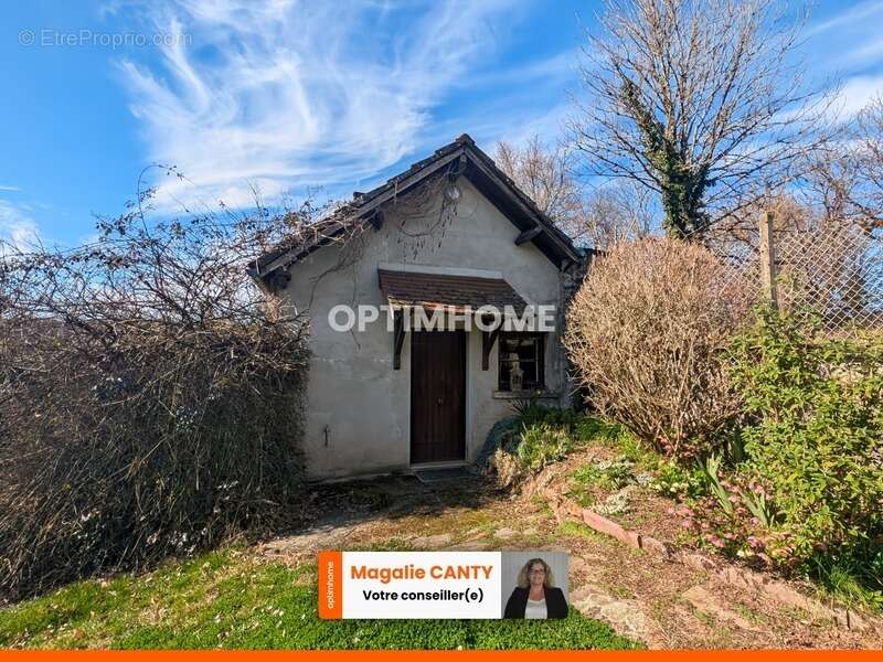 Maison à SAINT-MESMIN