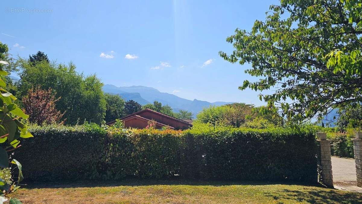 Maison à SAINT-JEAN-DE-MOIRANS