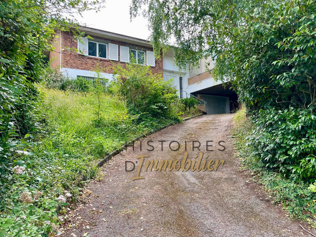 Maison à BOIS-GUILLAUME