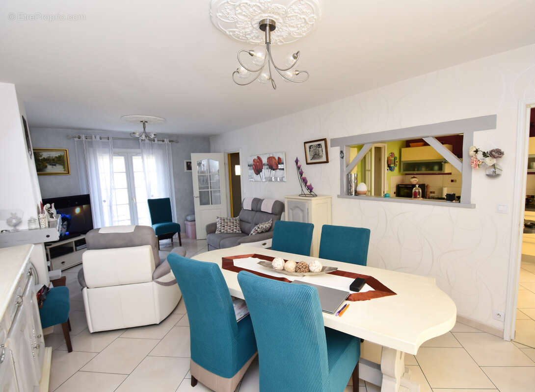 Maison à AILLY-SUR-SOMME