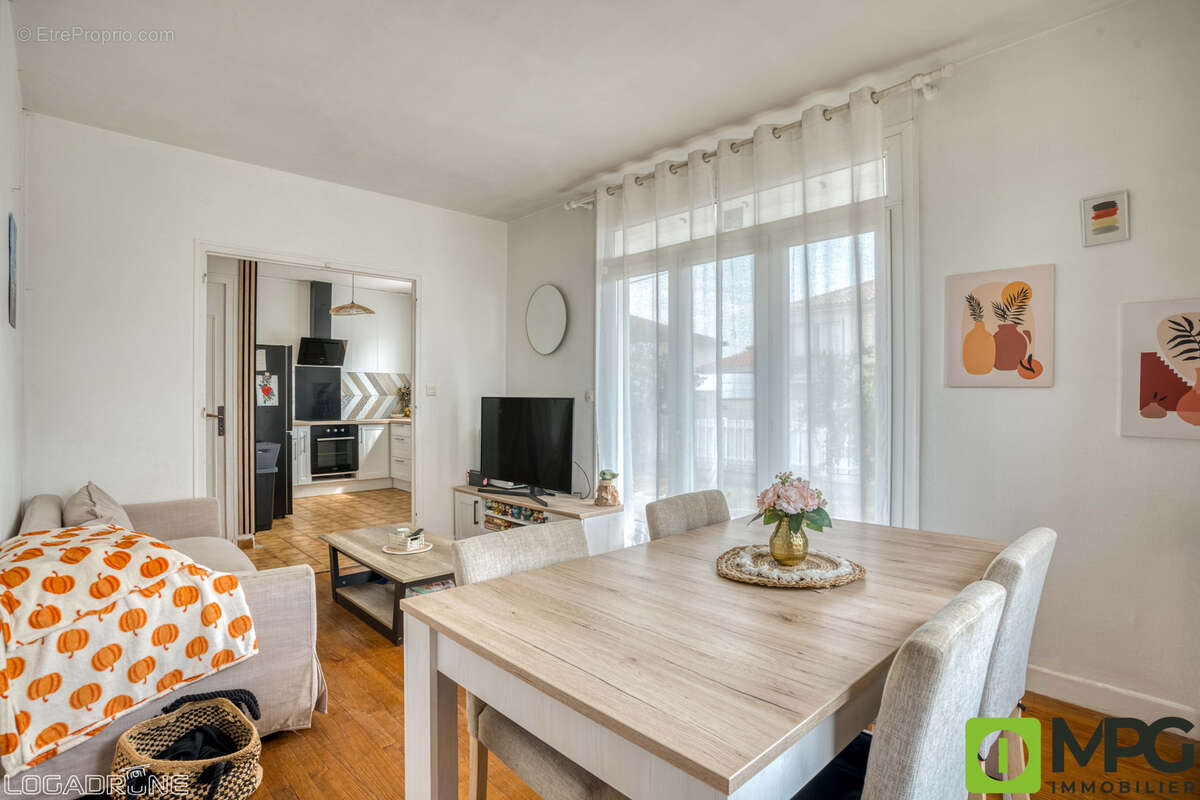 Maison à VILLENEUVE-SUR-LOT