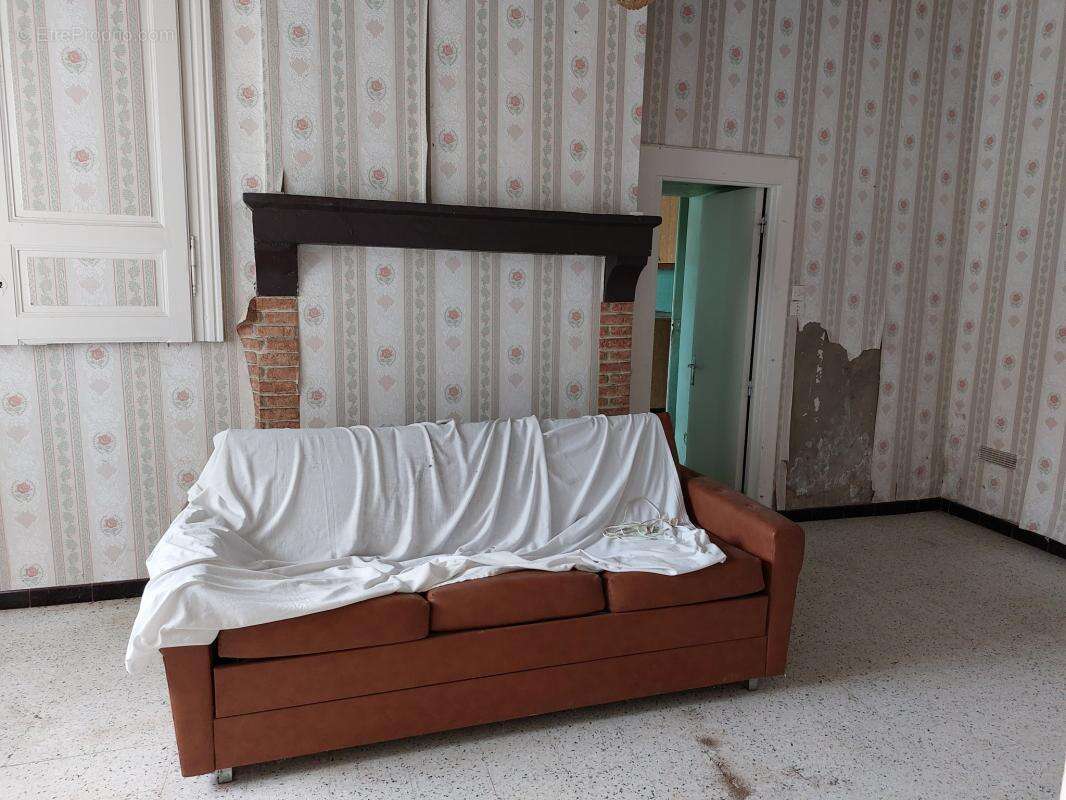 Maison à YVRE-L&#039;EVEQUE