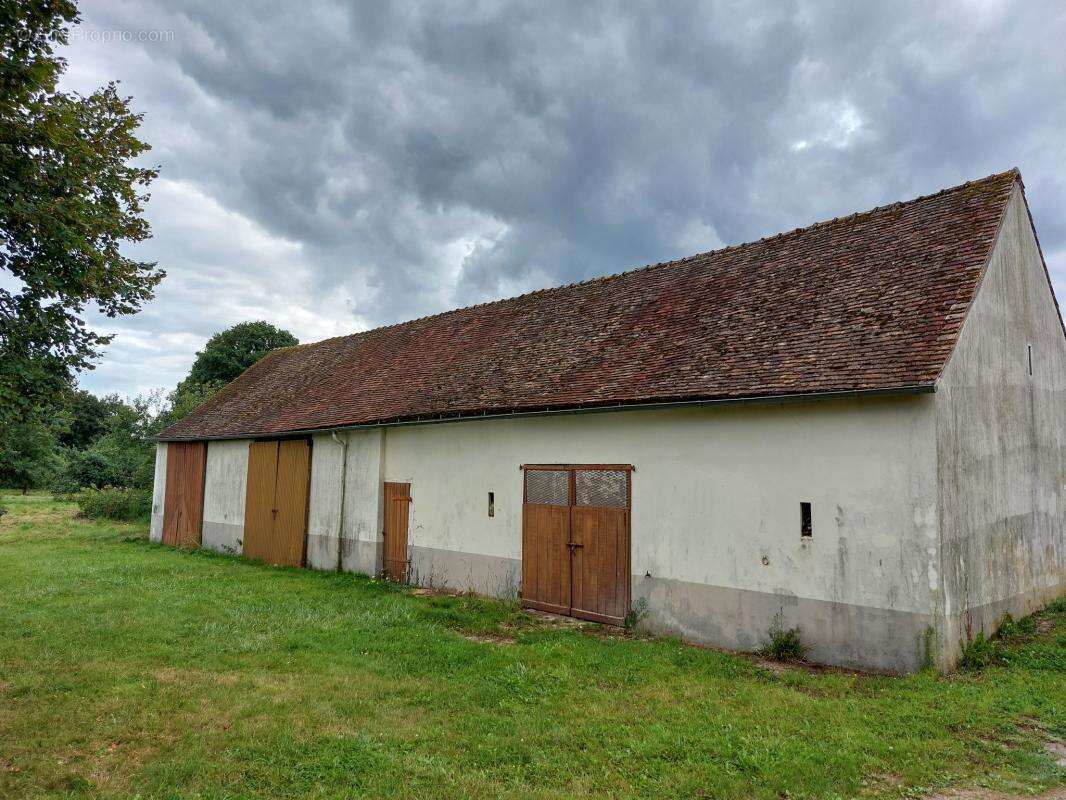 Maison à YVRE-L&#039;EVEQUE