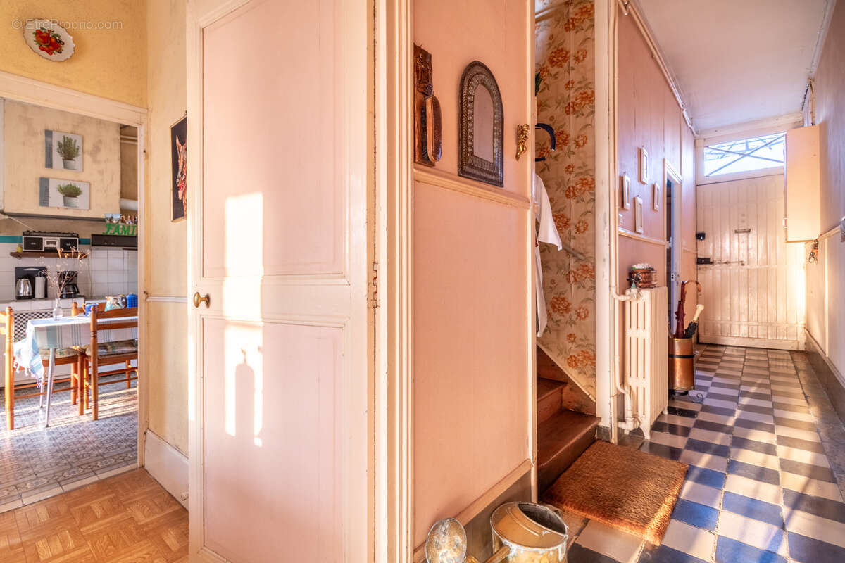 Maison à SAINT-SAVINIEN