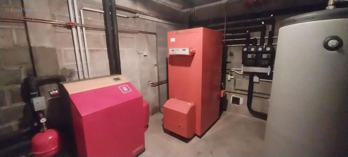 Maison à LE VAL-D&#039;AJOL