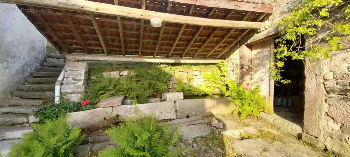 Maison à LE VAL-D&#039;AJOL