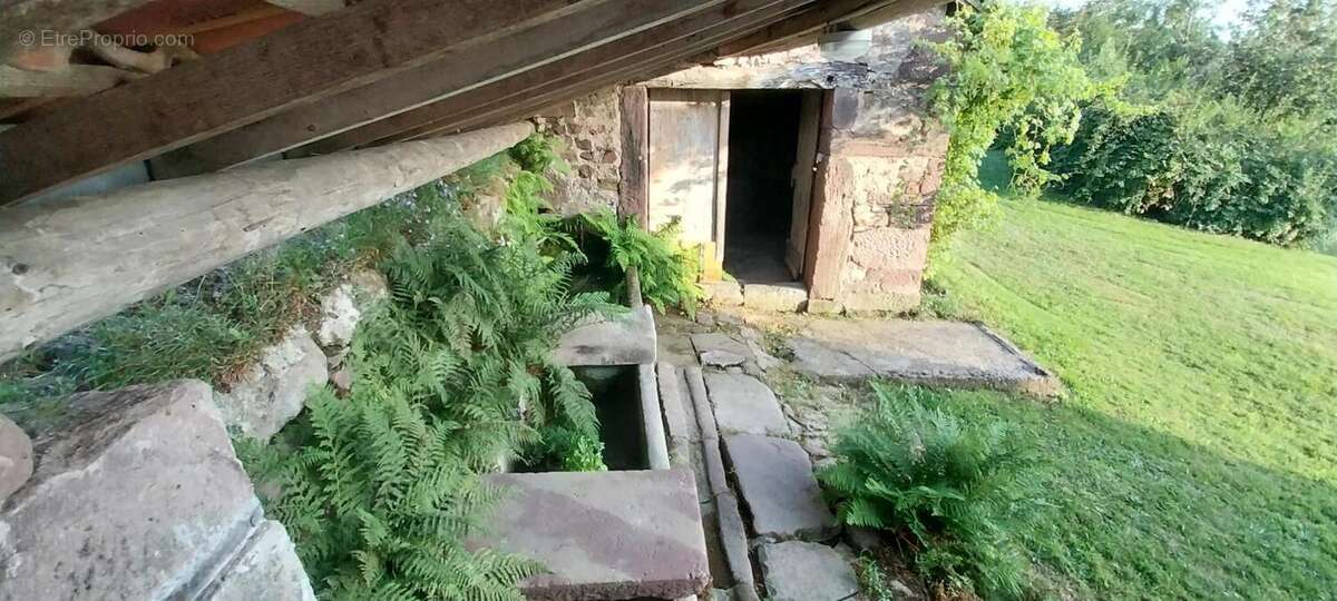 Maison à LE VAL-D&#039;AJOL