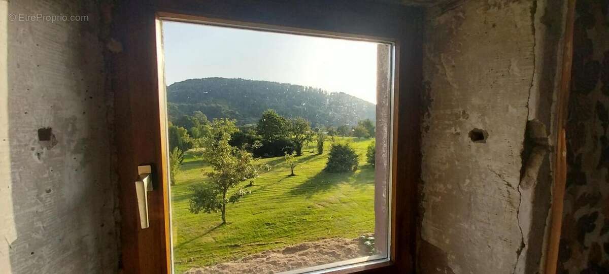 Maison à LE VAL-D&#039;AJOL