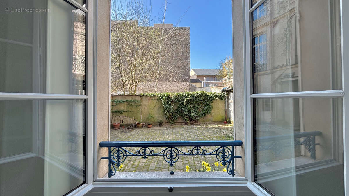 Appartement à VERSAILLES