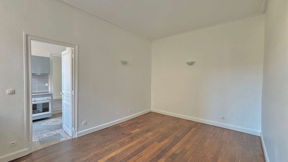 Appartement à VERSAILLES