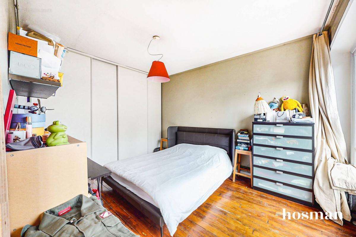 Appartement à PARIS-10E