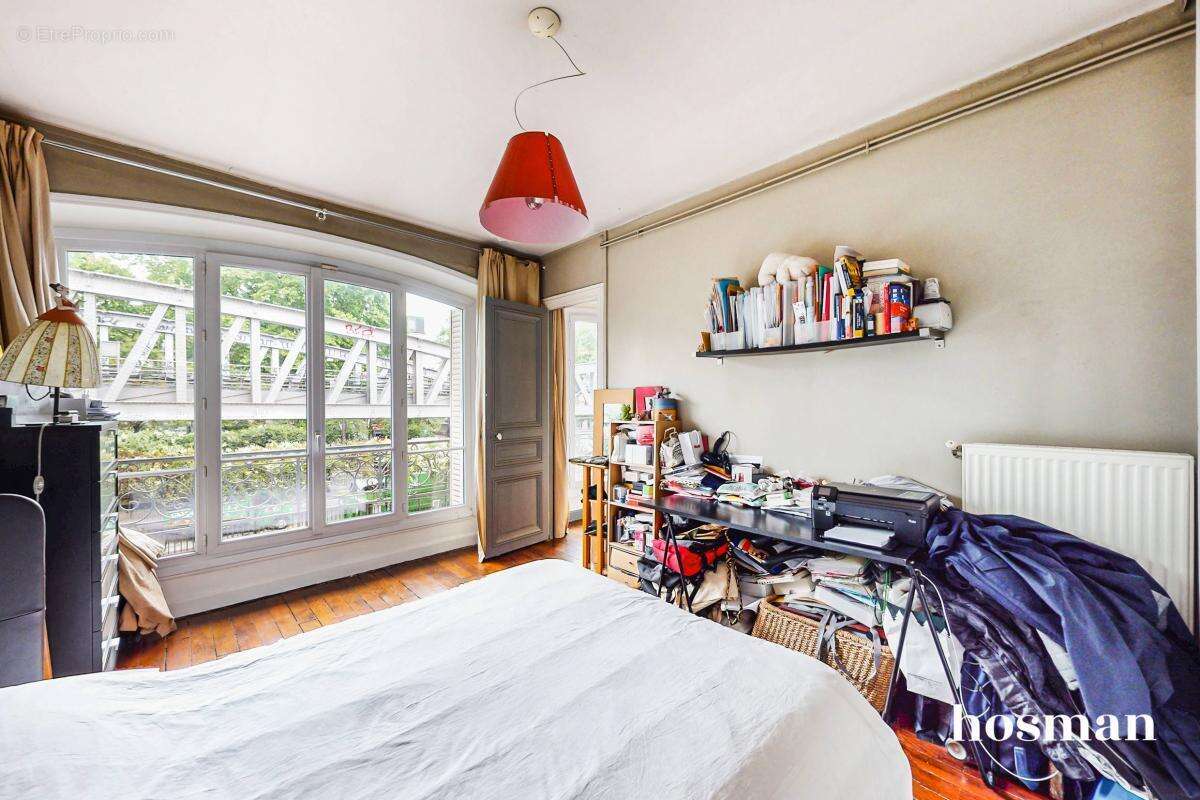 Appartement à PARIS-10E