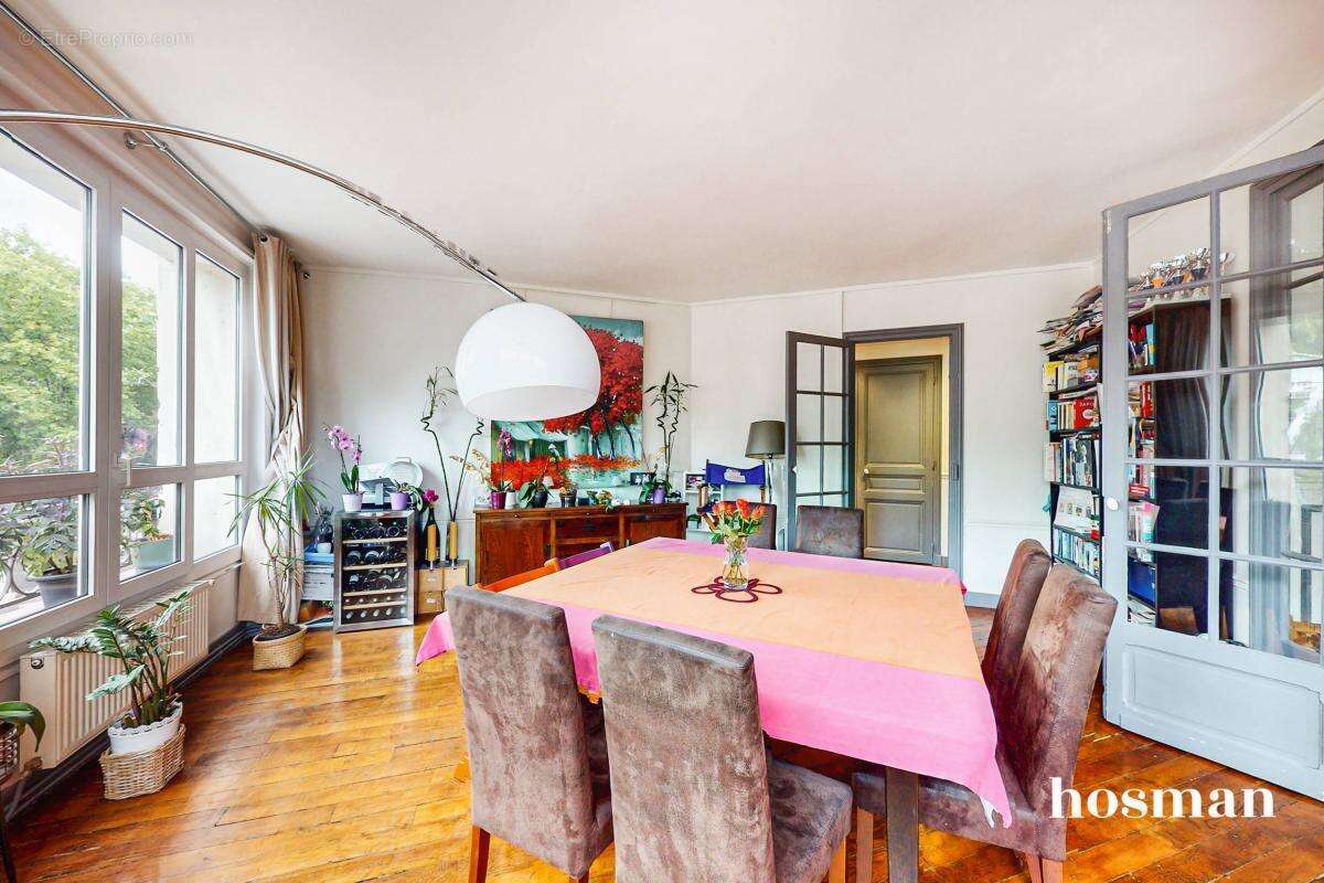 Appartement à PARIS-10E