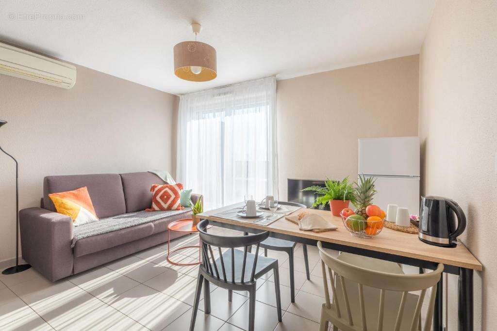 Appartement à CORNEBARRIEU