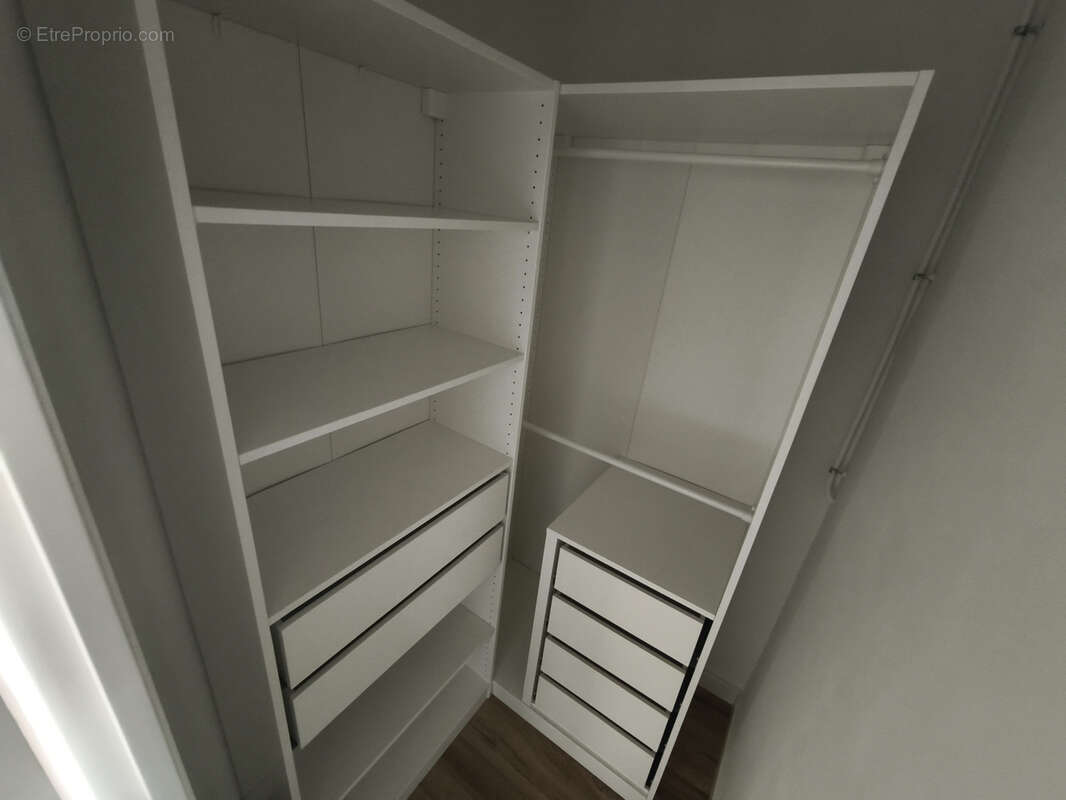 Appartement à LA VALETTE-DU-VAR