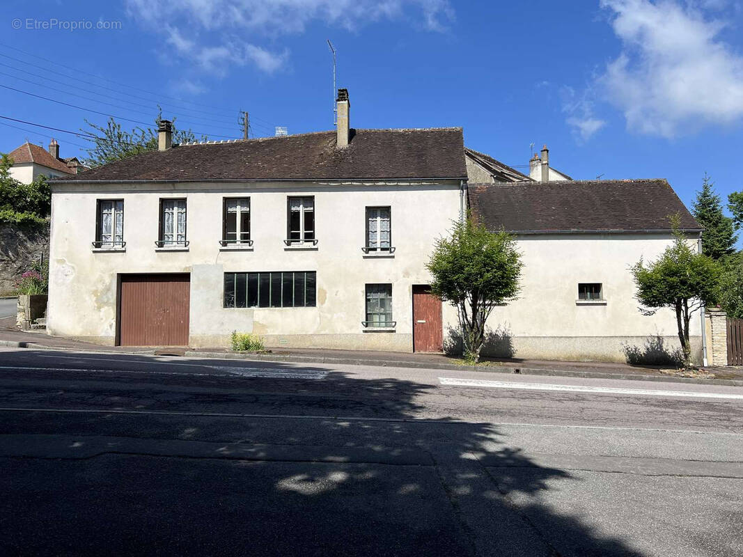 Maison à MORTAGNE-AU-PERCHE