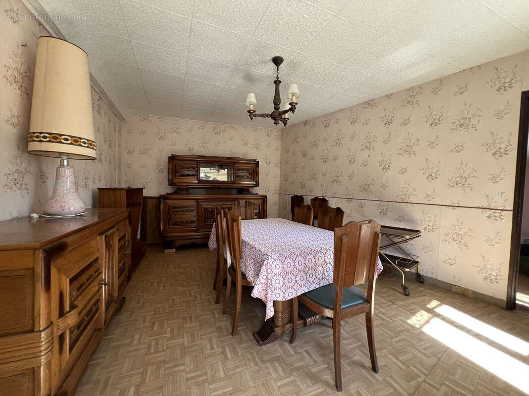 Maison à MORTAGNE-AU-PERCHE