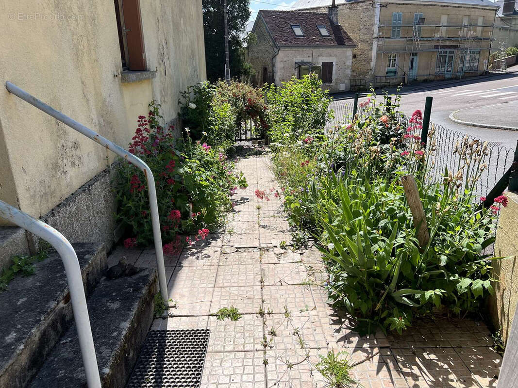 Maison à MORTAGNE-AU-PERCHE