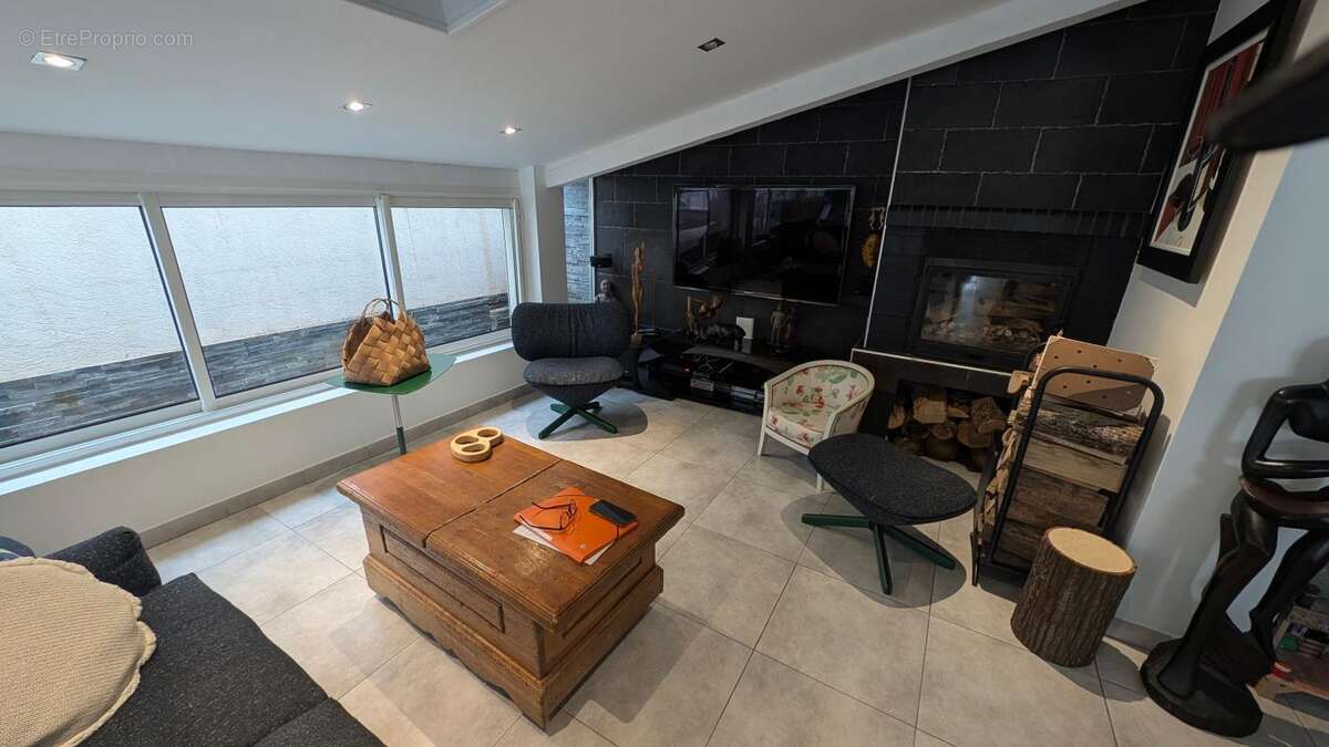 Maison à SIX-FOURS-LES-PLAGES