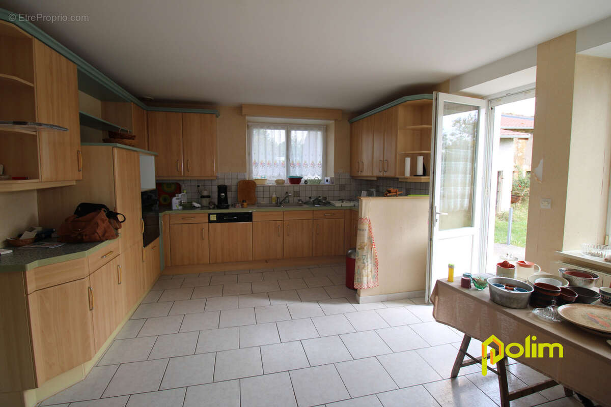 Maison à GROSROUVRES