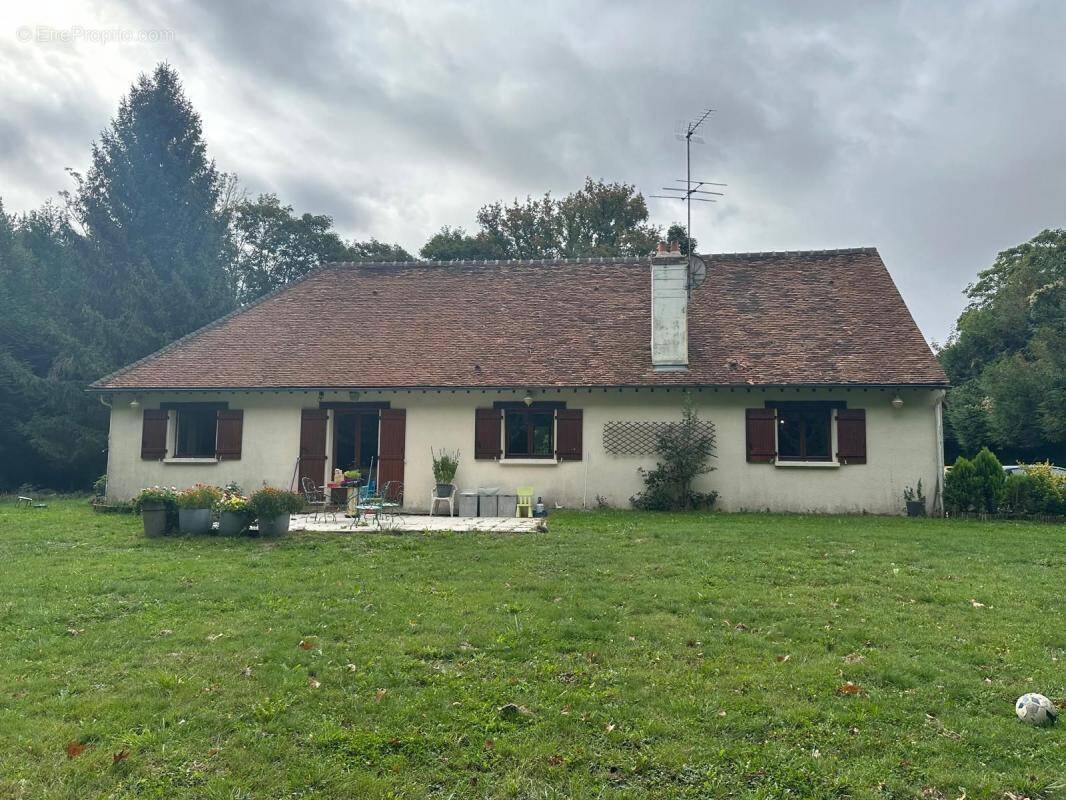 Maison à NOISY-SUR-ECOLE