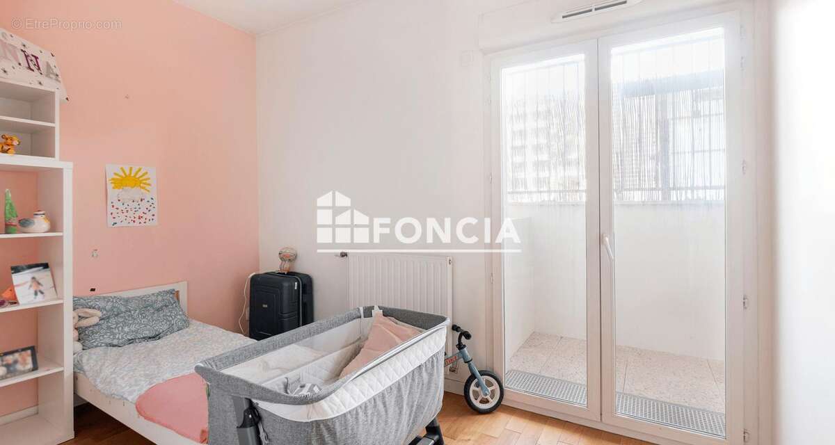 Appartement à CHATENAY-MALABRY