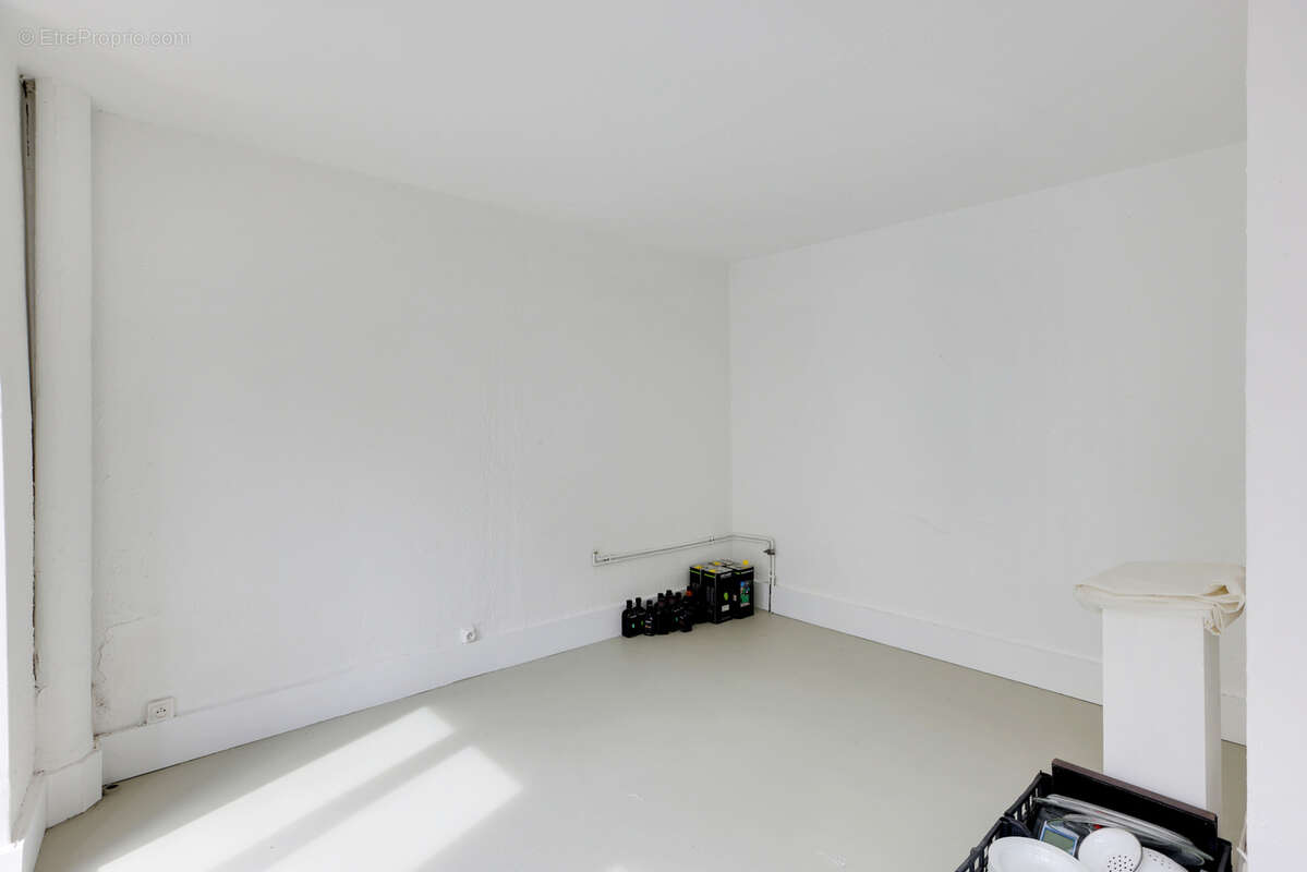 Commerce à PARIS-14E