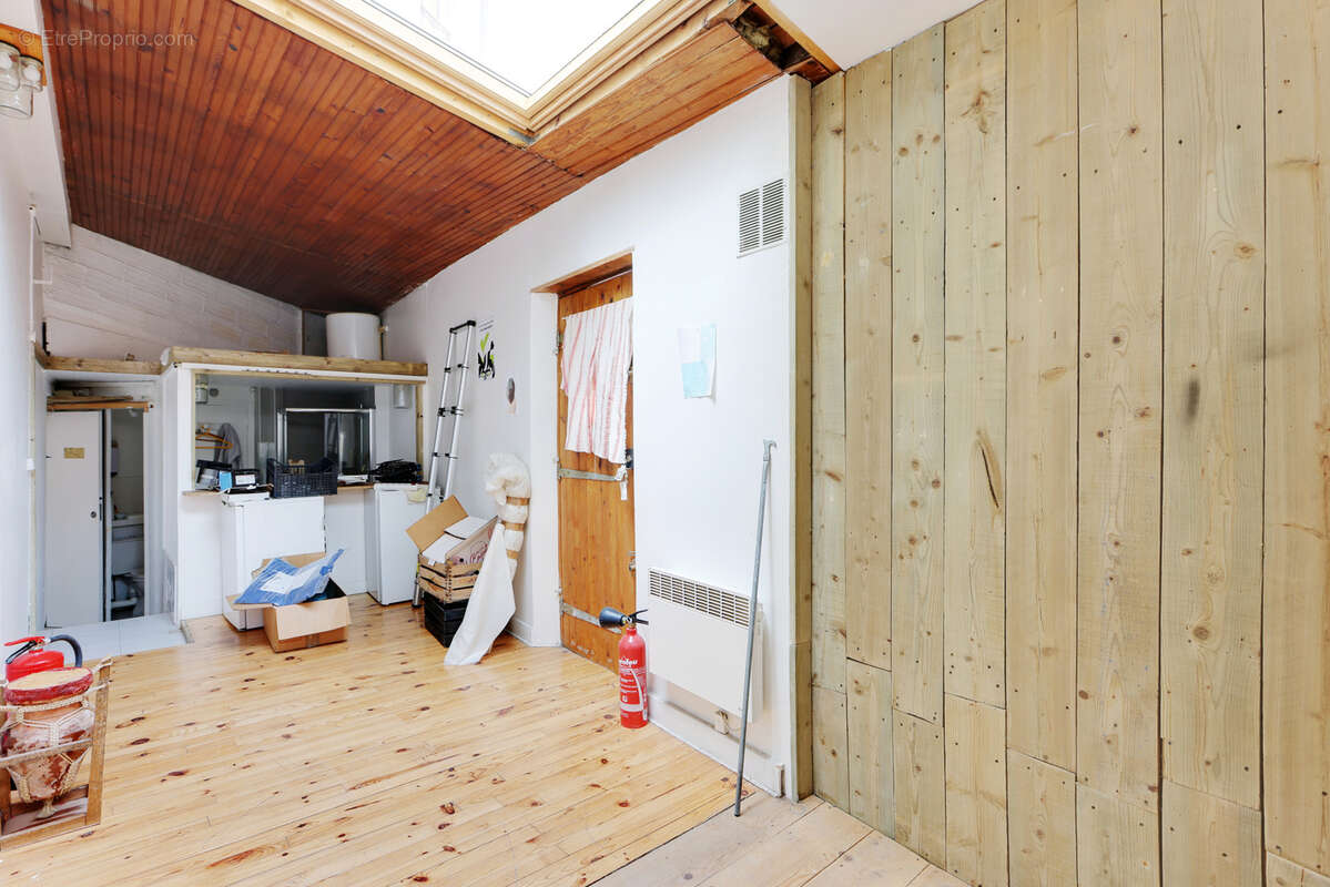 Commerce à PARIS-14E