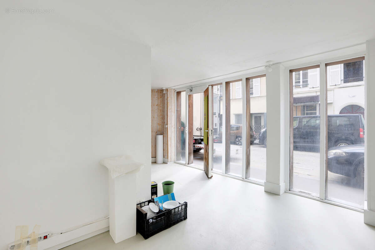 Commerce à PARIS-14E