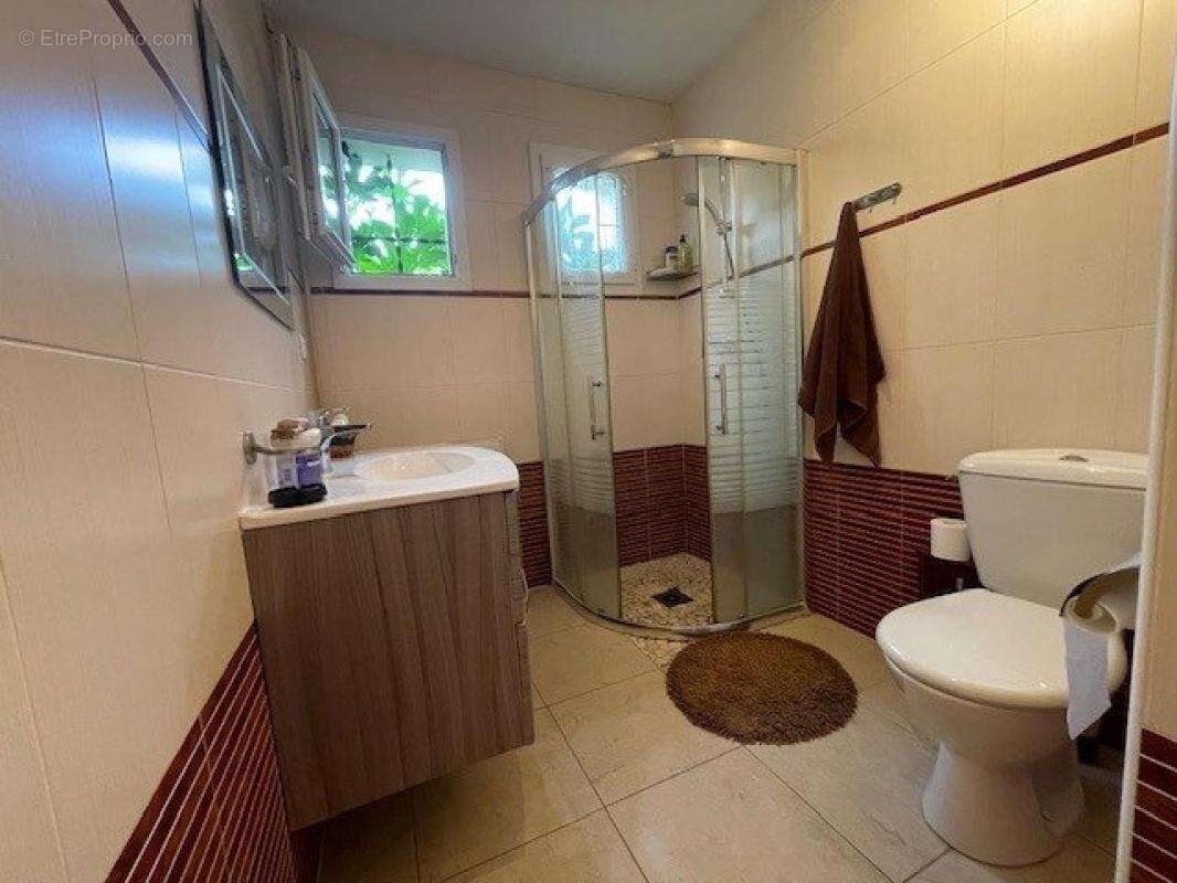 Maison à LARMOR-BADEN