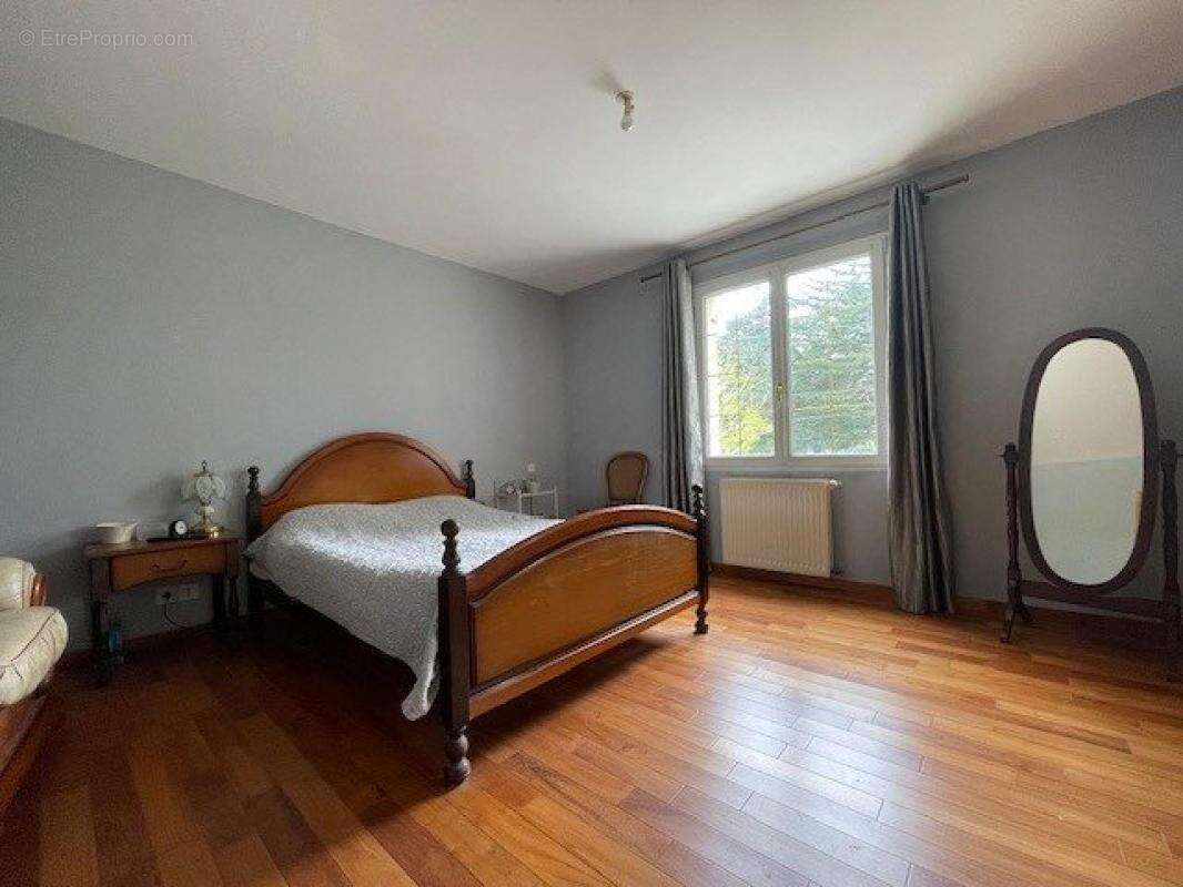 Maison à LARMOR-BADEN