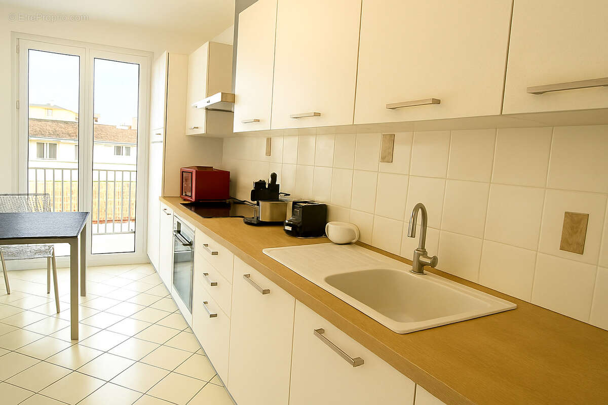 Appartement à ROQUEBRUNE-CAP-MARTIN