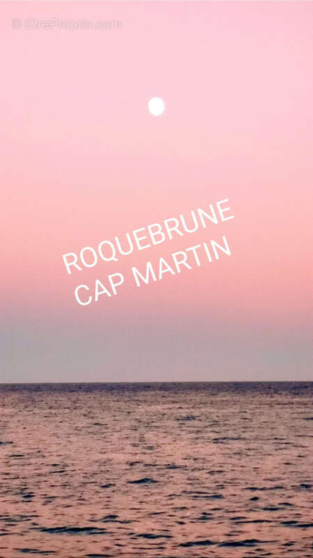 Appartement à ROQUEBRUNE-CAP-MARTIN