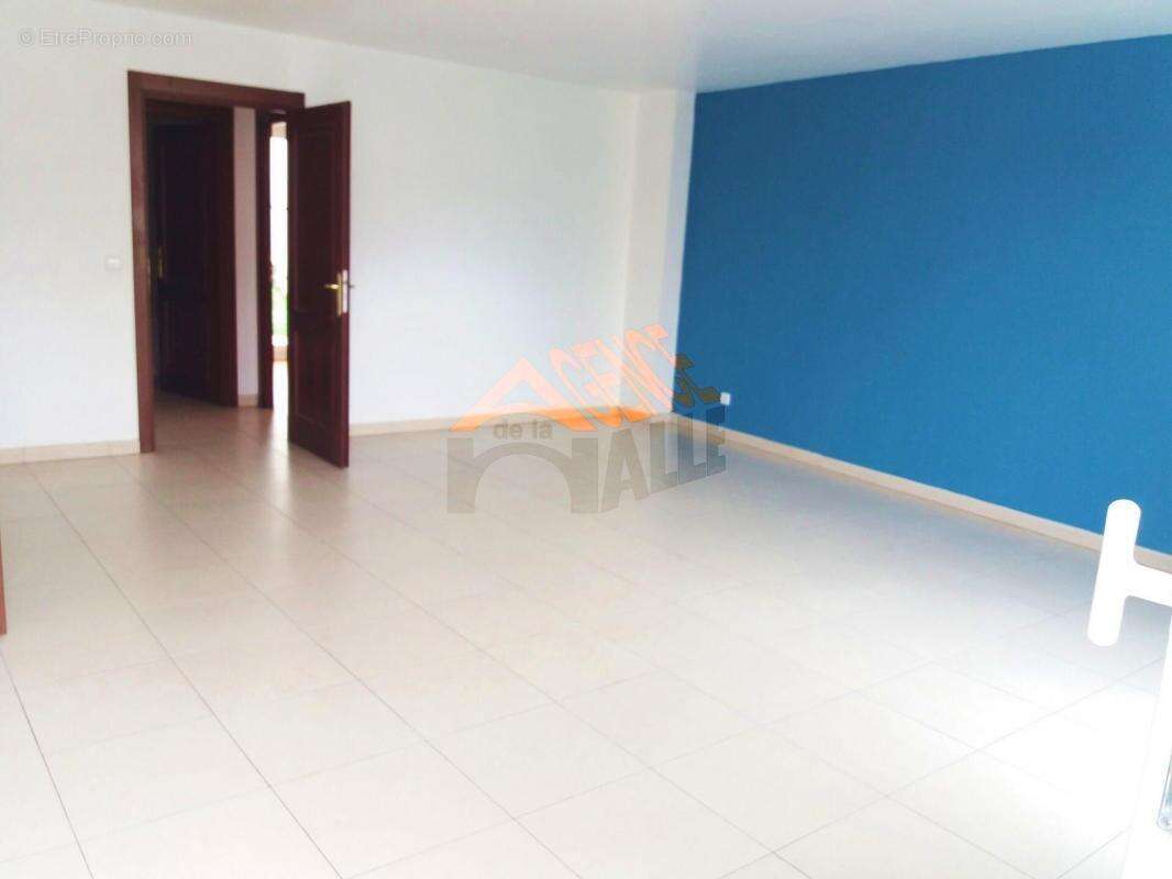 Appartement à VEMARS