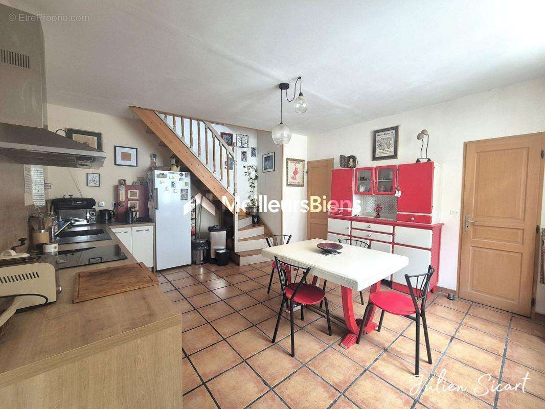 Maison à MONTESQUIEU-DES-ALBERES