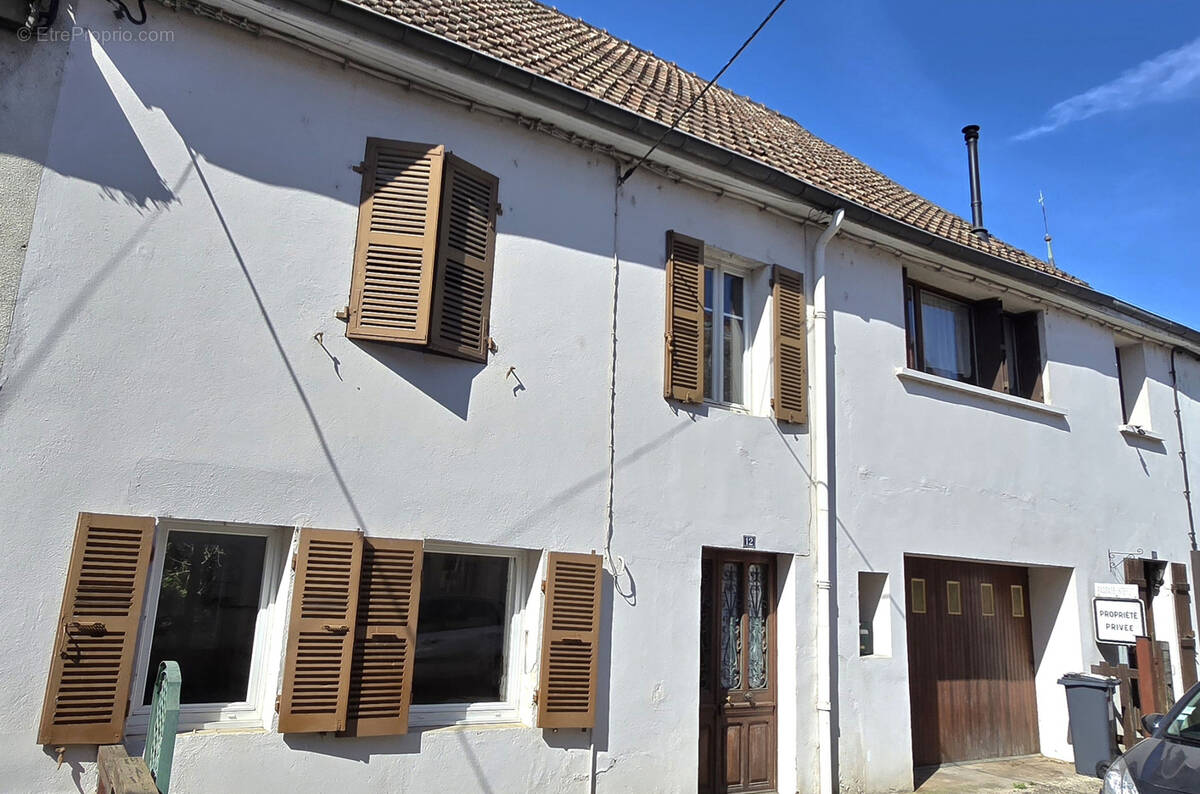 Appartement à ORCHAMPS