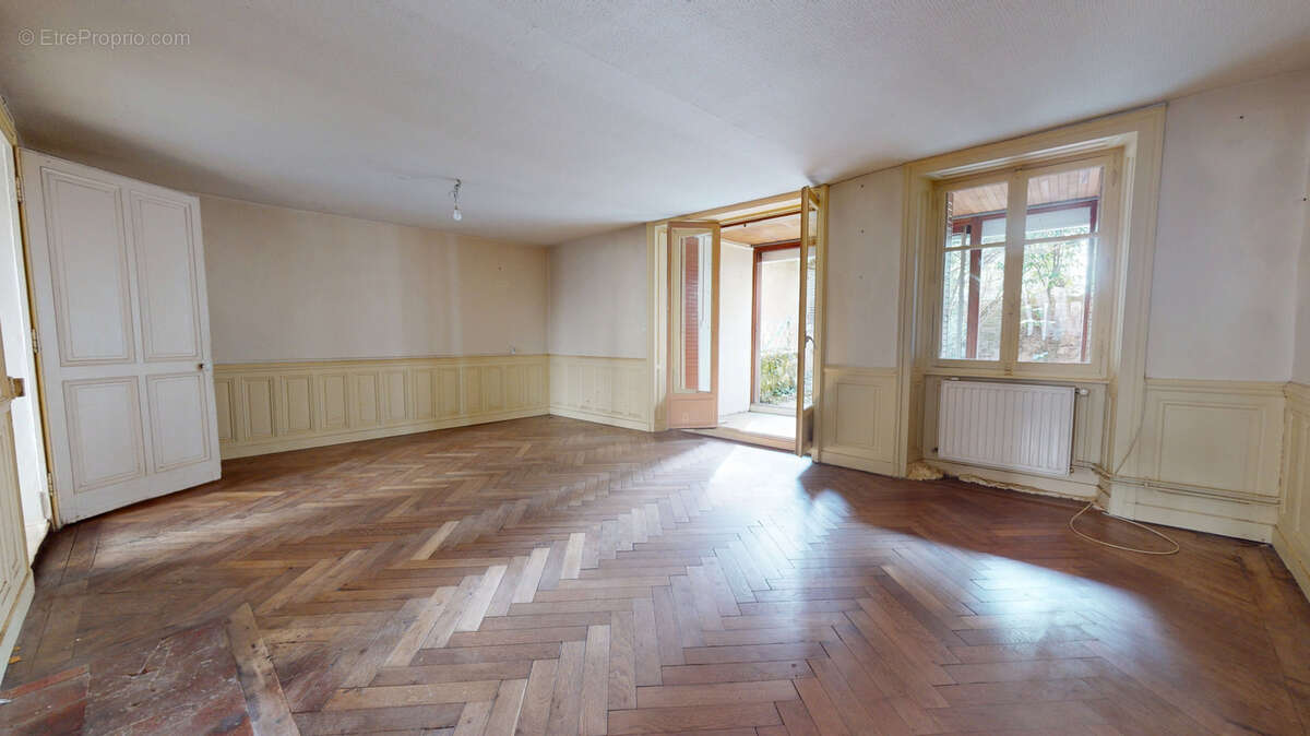 Appartement à ORCHAMPS