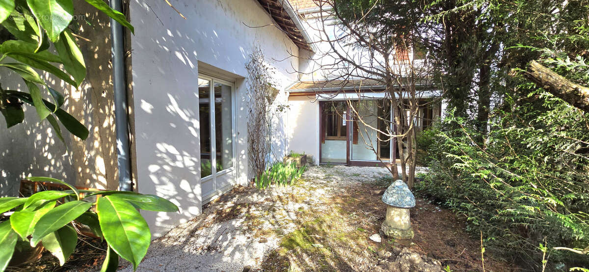 Appartement à ORCHAMPS