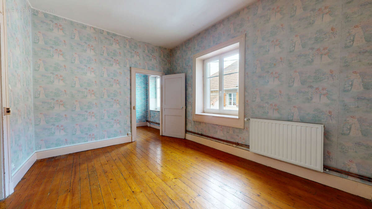 Appartement à ORCHAMPS