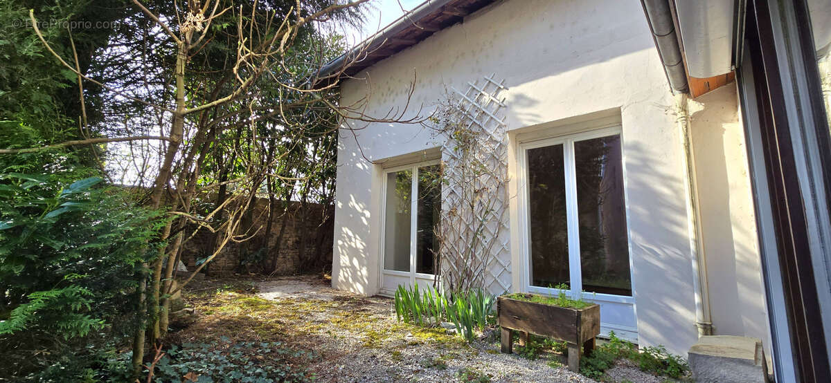 Appartement à ORCHAMPS