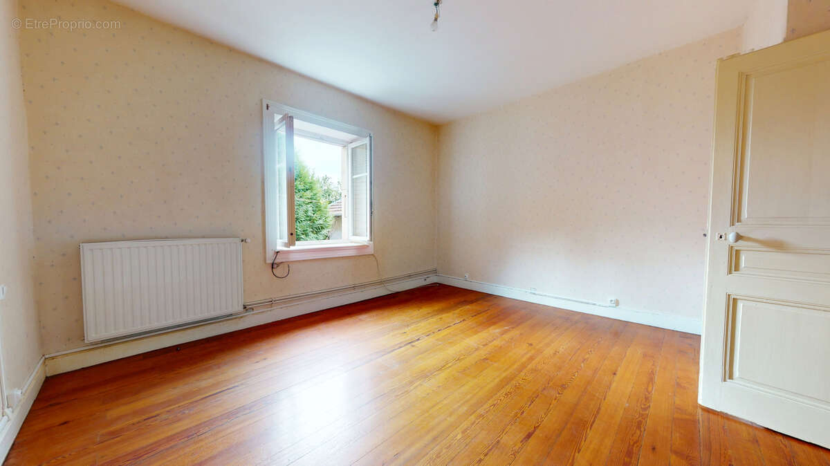 Appartement à ORCHAMPS