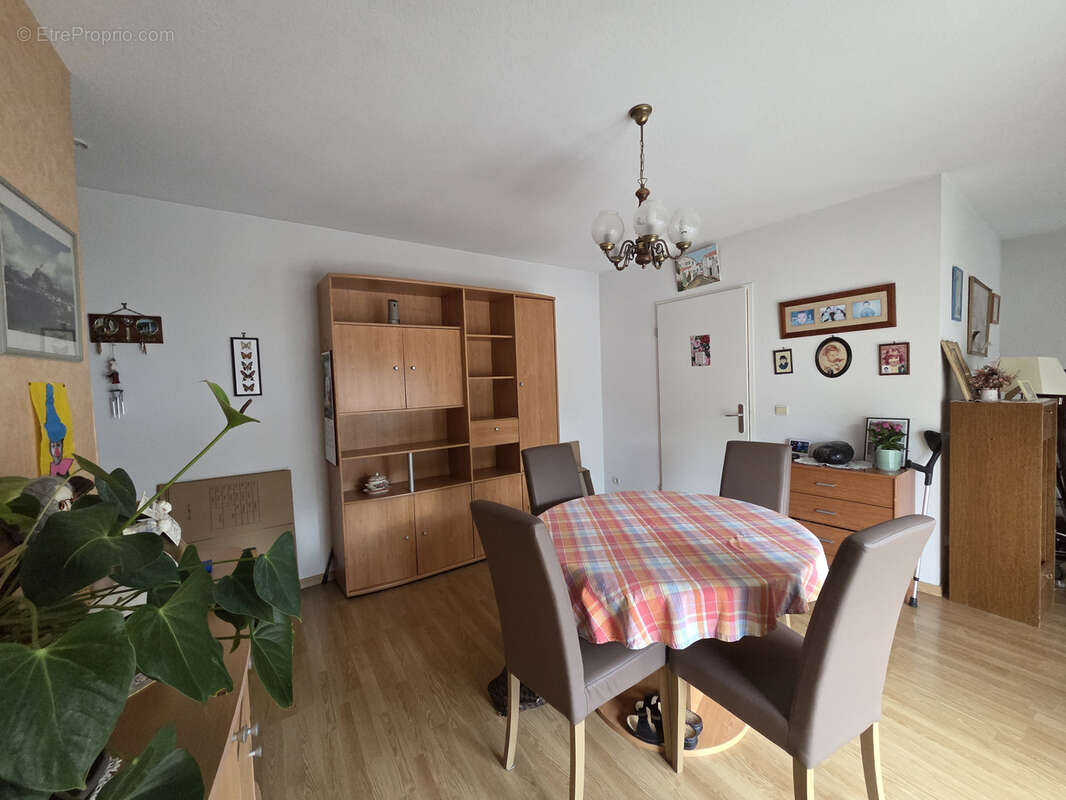 Appartement à MIOS